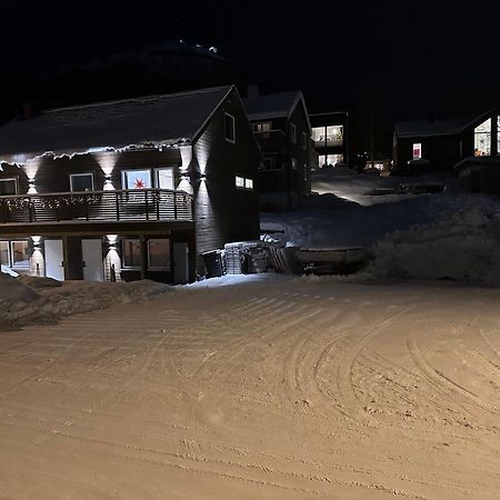 Tromsdalen Aurora Apartments トロムソ エクステリア 写真